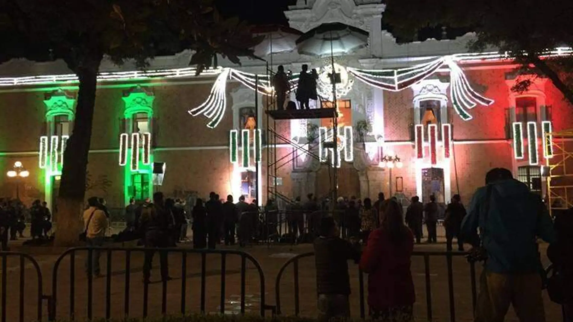 Grito de independencia Lorena Cuéllar